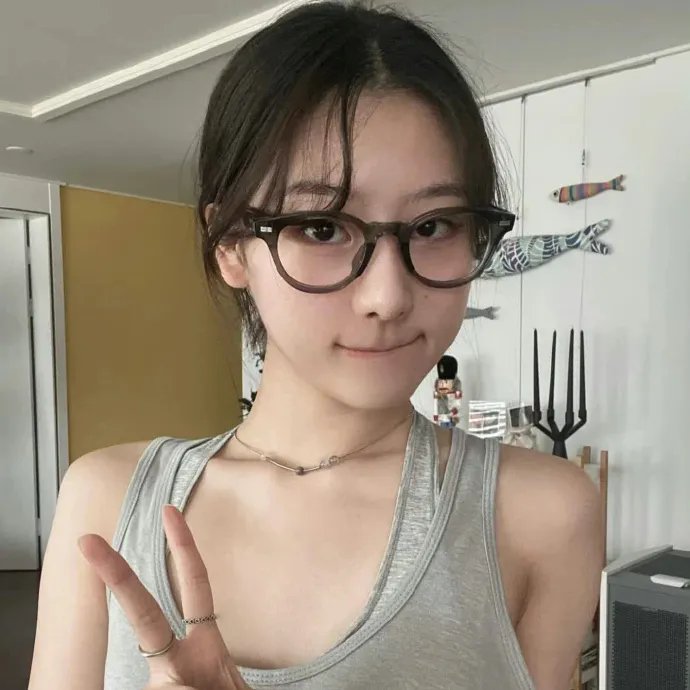 琼楼飞燕
